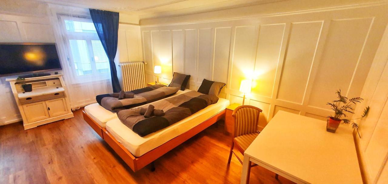 Sensi Living Station Daire Pfäffikon Dış mekan fotoğraf